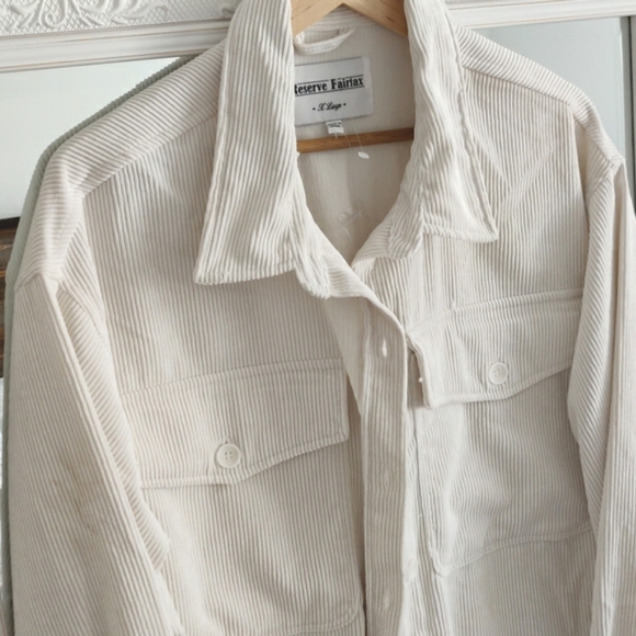 🆕 Oversized Corduroy Shaket - Picture 3 of 8